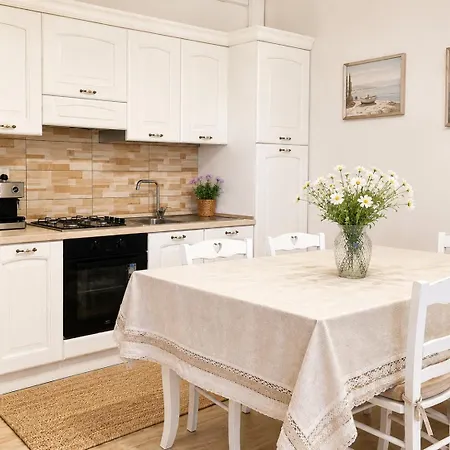 Apartment Goloritze *